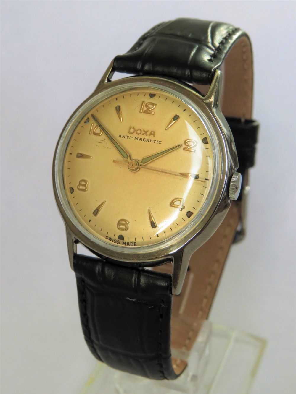 Gents 1950s Doxa wrist watch View II