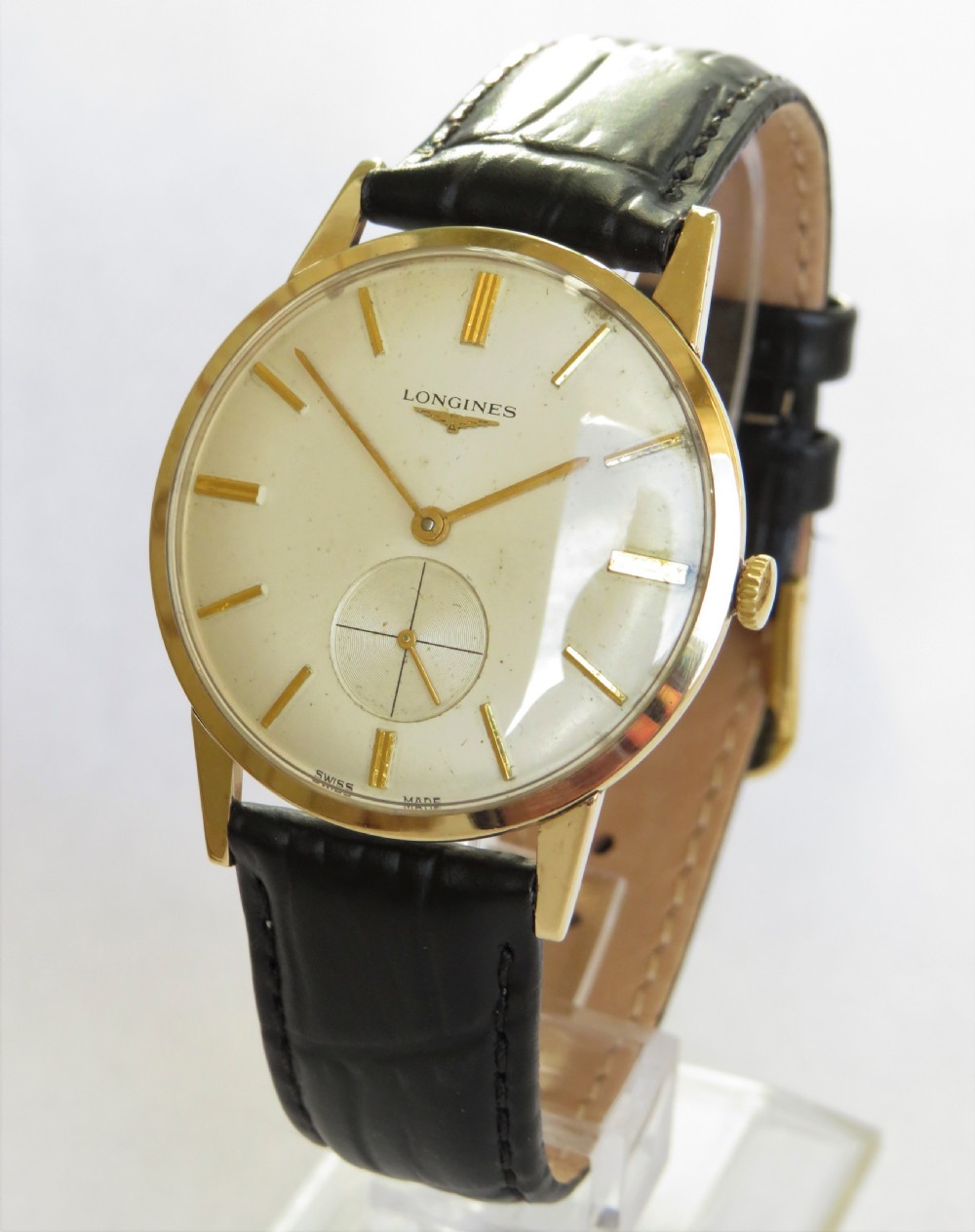 Gents 9ct gold Longines wrist watch, 1966