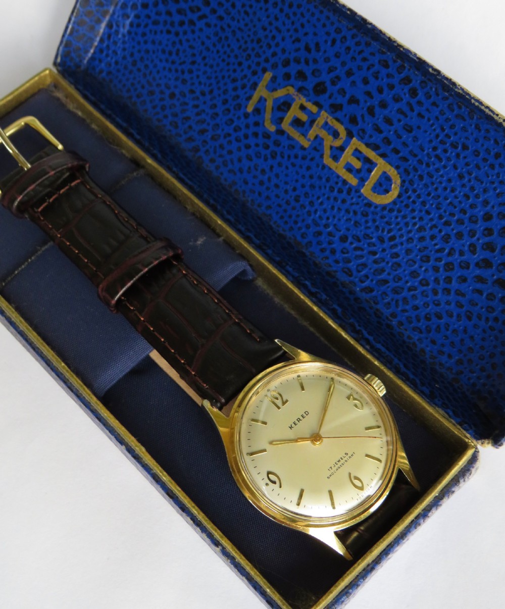 Gents boxed 1950s Kered wrist watch View V