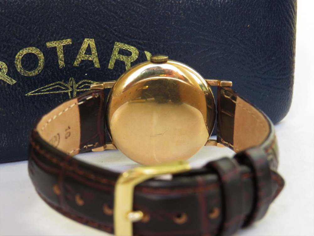 Gents 9ct gold Rotary wrist watch, 1968 View III