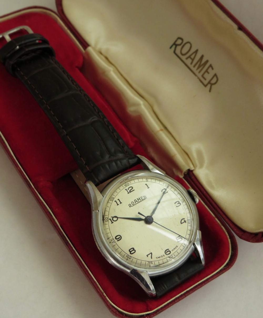 Gents 1950s Roamer wrist watch, boxed View III