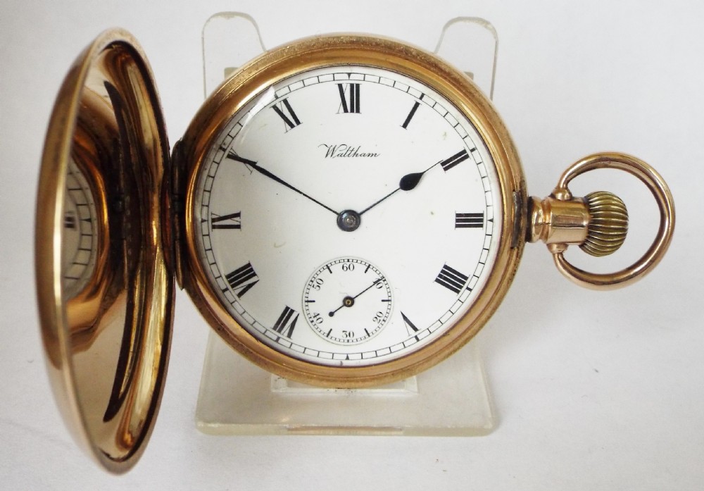 Antique 1910 Waltham Traveler full hunter pocket watch.