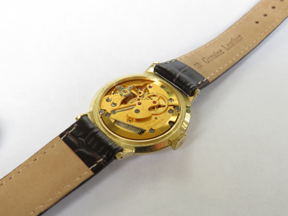 Gents 1960s Smiths Astral wrist watch, made in England View III