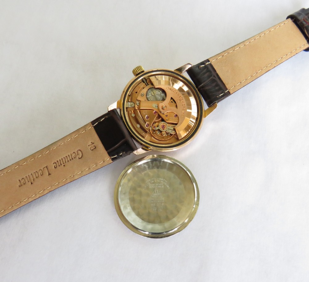 Gents Omega Seamaster wrist watch, 1968 View V