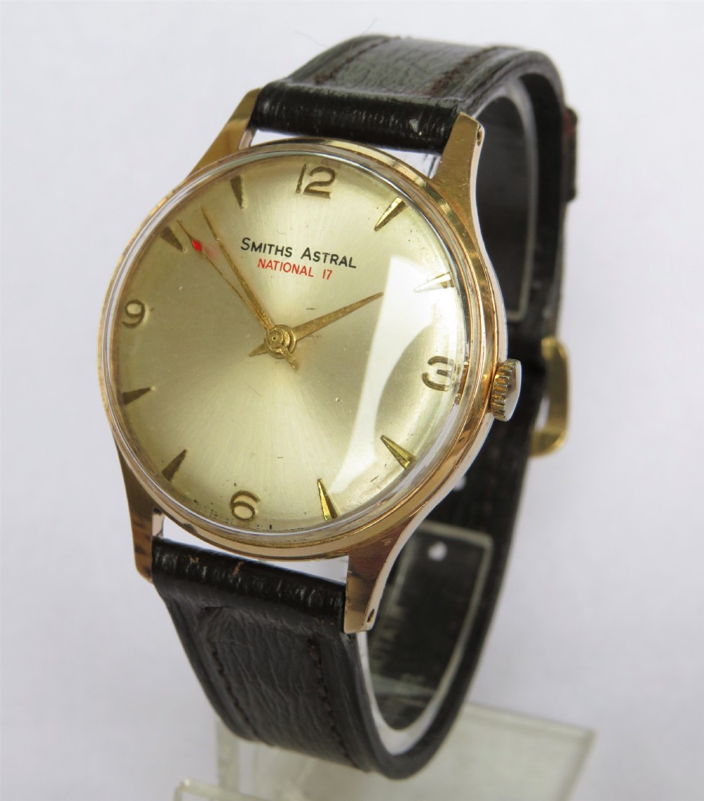Gents Smiths Astral National 17 wrist watch
