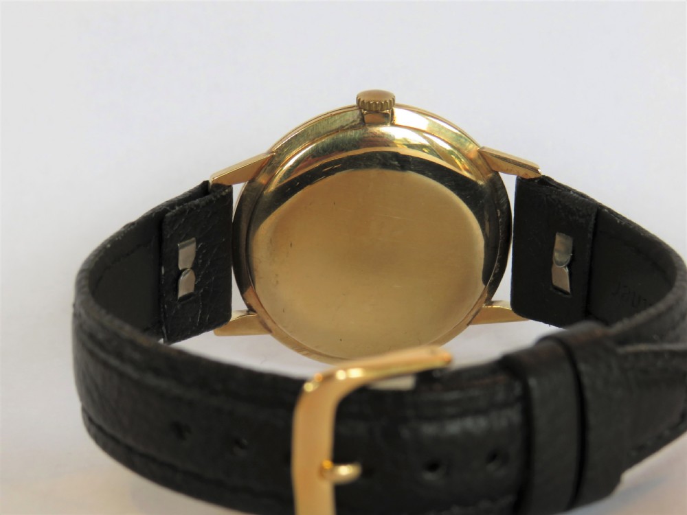 Gents 9ct gold Bernex wrist watch, 1966 View V