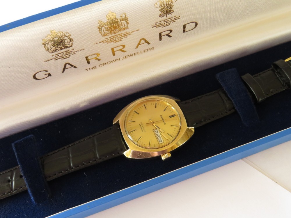Gents boxed wrist watch from Garrard View III