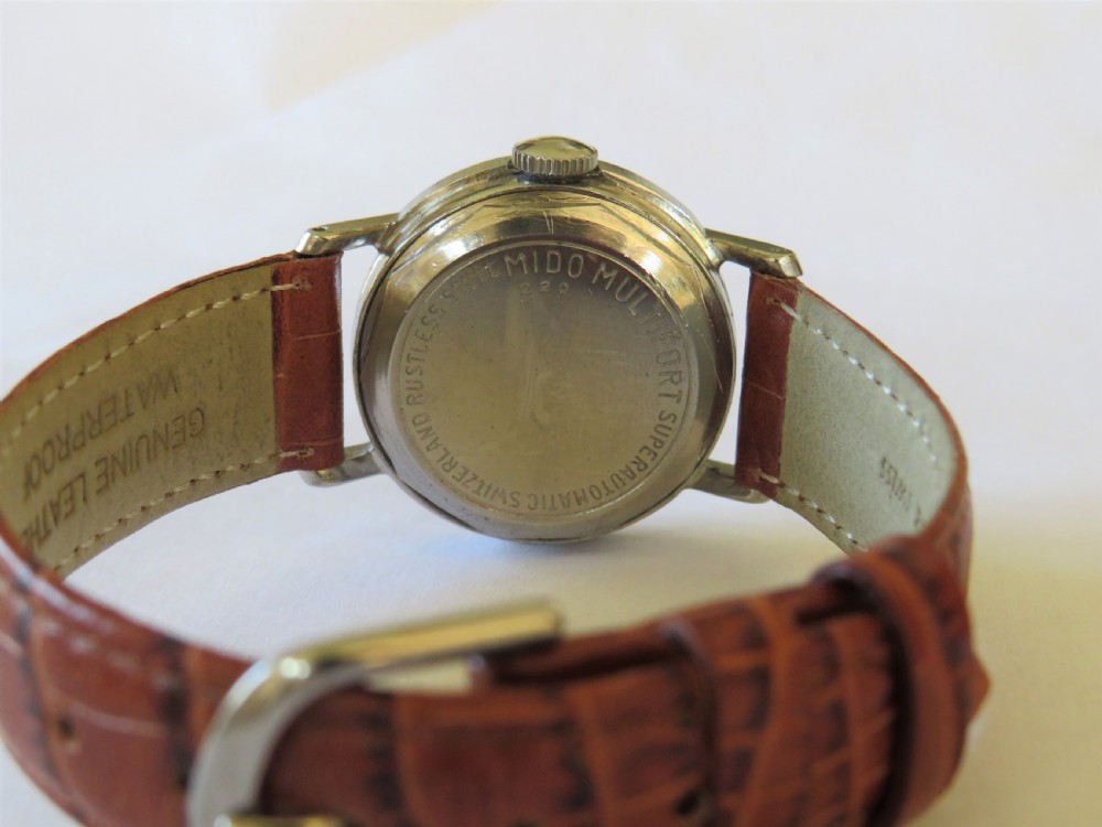  1940s Mido Multifort bumper automatic wrist watch. View IV