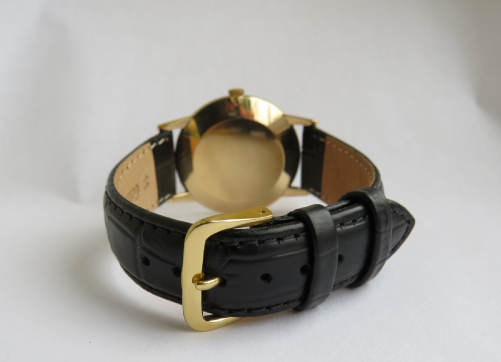 Gents 9 carat gold Accurist Shockmaster wrist watch, 1963 View IV