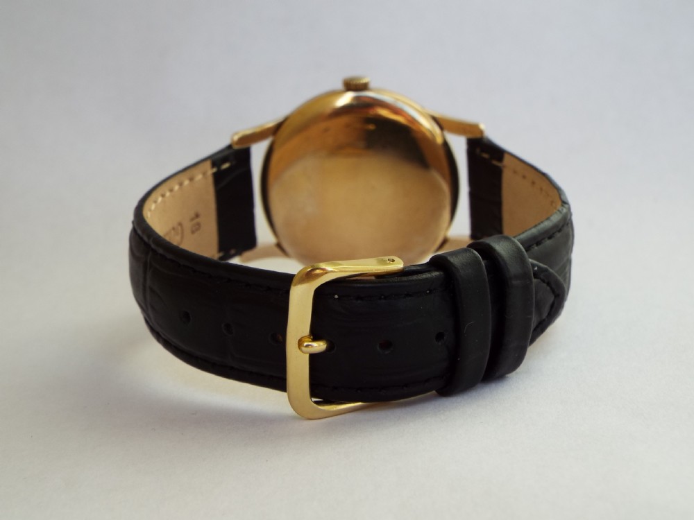 Gents 9ct gold Baume wrist watch, 1963 View VI