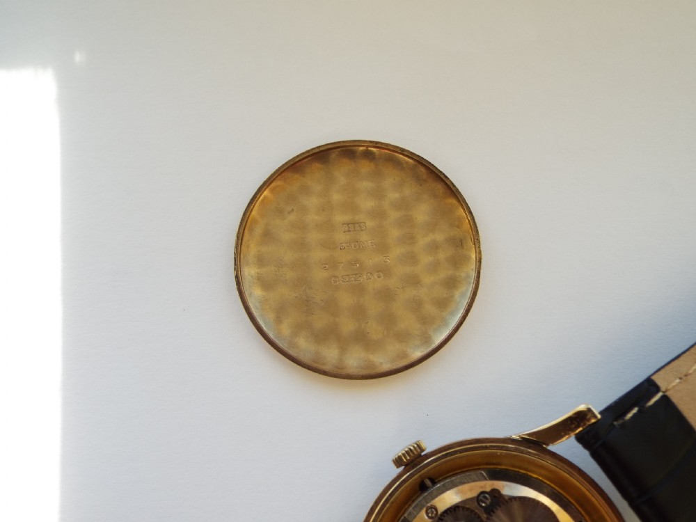 Gents 9ct gold Baume wrist watch, 1963 View V