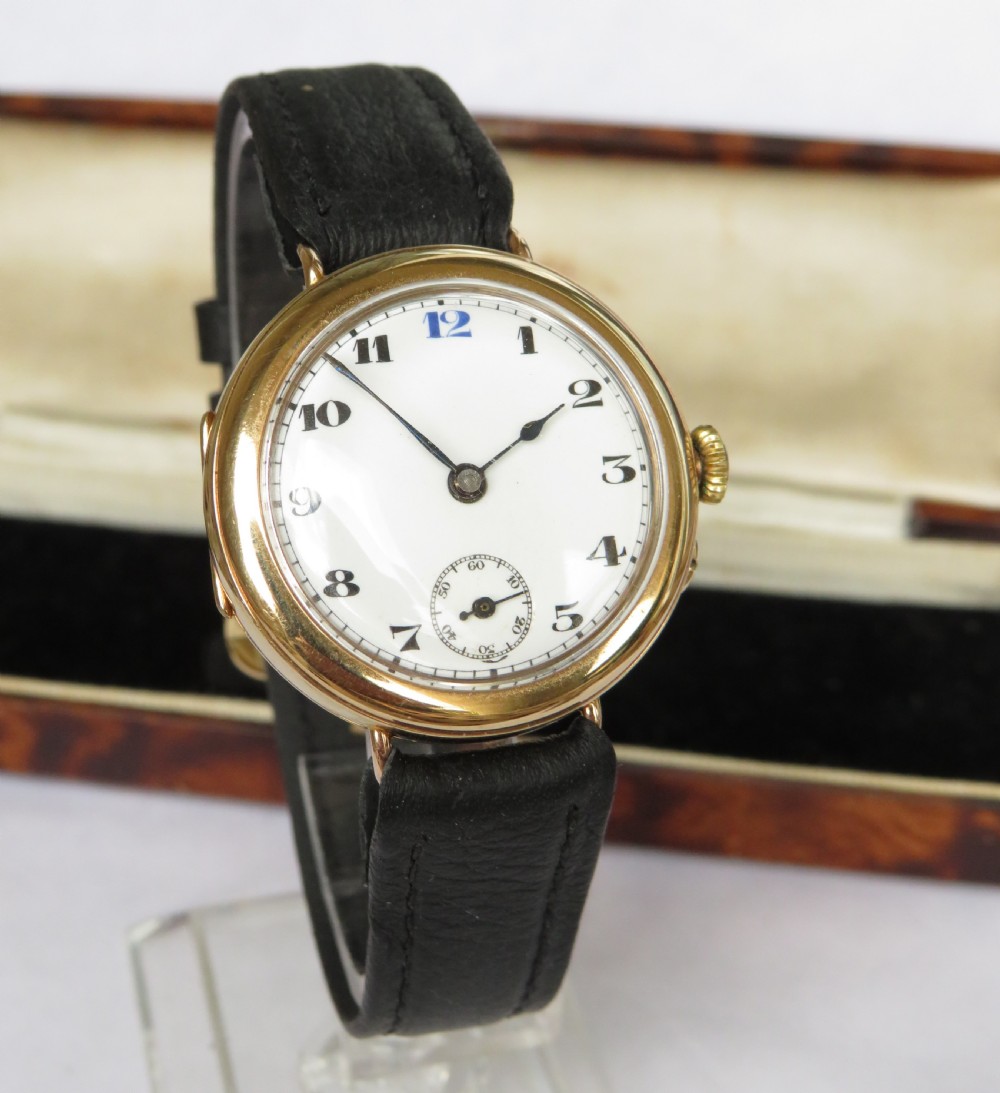 Gents boxed 9ct gold wrist watch, 1921 View II
