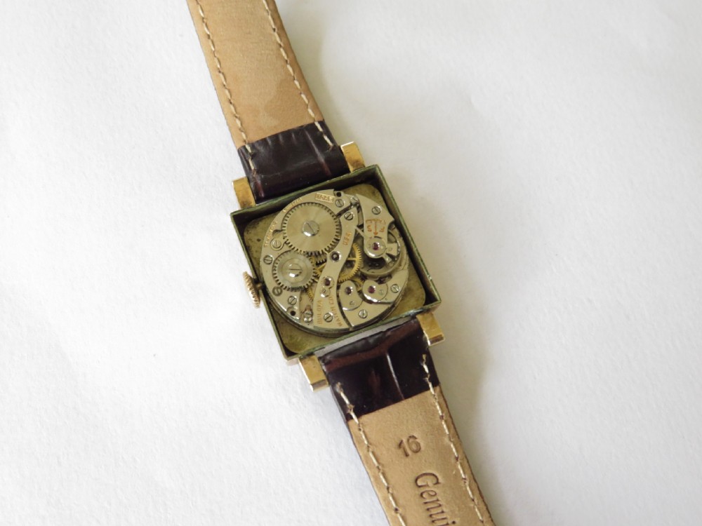 Gents Bulova wrist watch, 1937 View IV