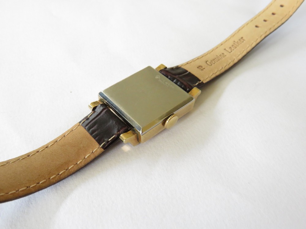 Gents Bulova wrist watch, 1937 View V