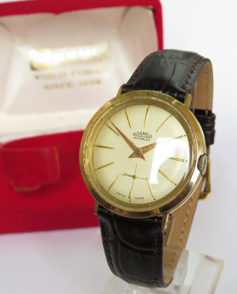 Gents 1950s boxed Roamer wrist watch View II