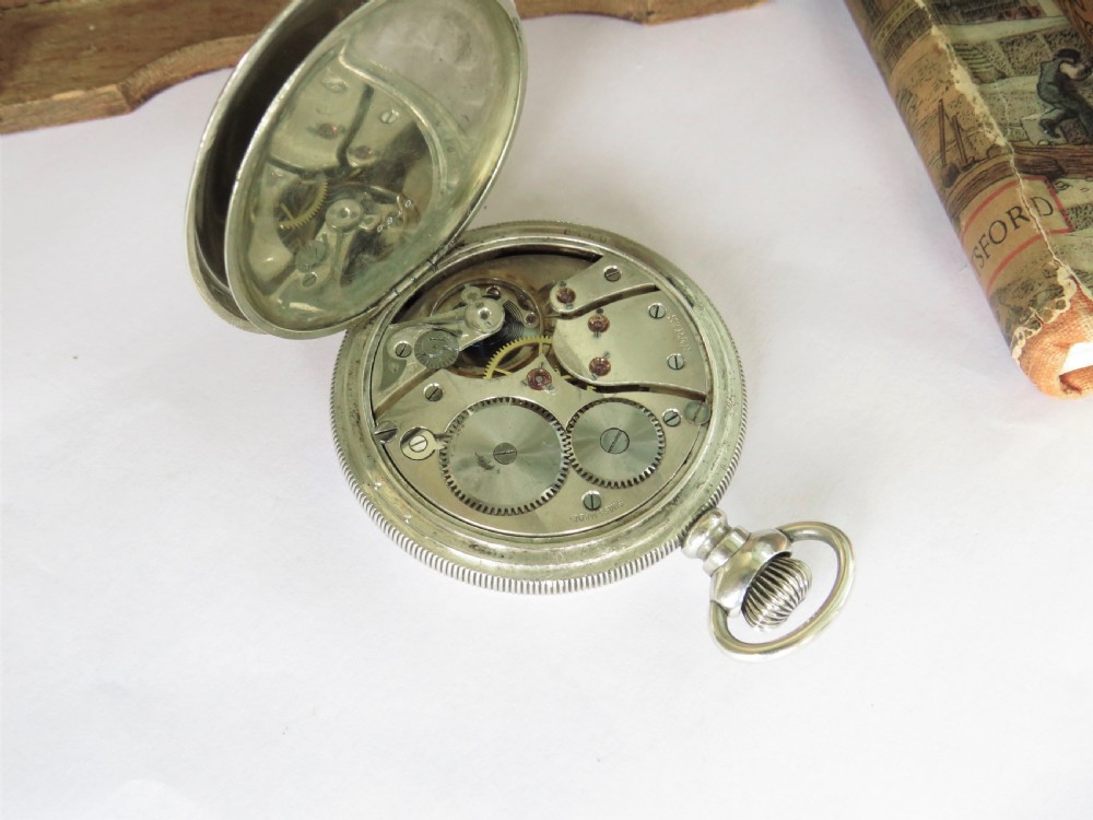1930s Syren full hunter pocket watch View V