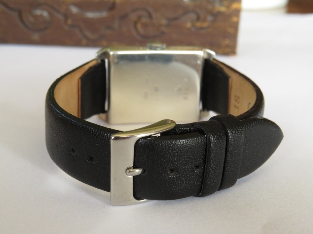 Gents silver Art Deco wrist watch, 1927 View V