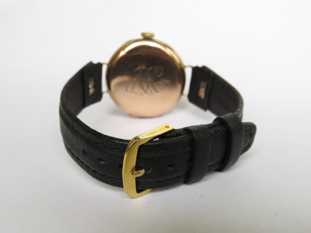 Gents 9ct gold trench watch, 1919 View III
