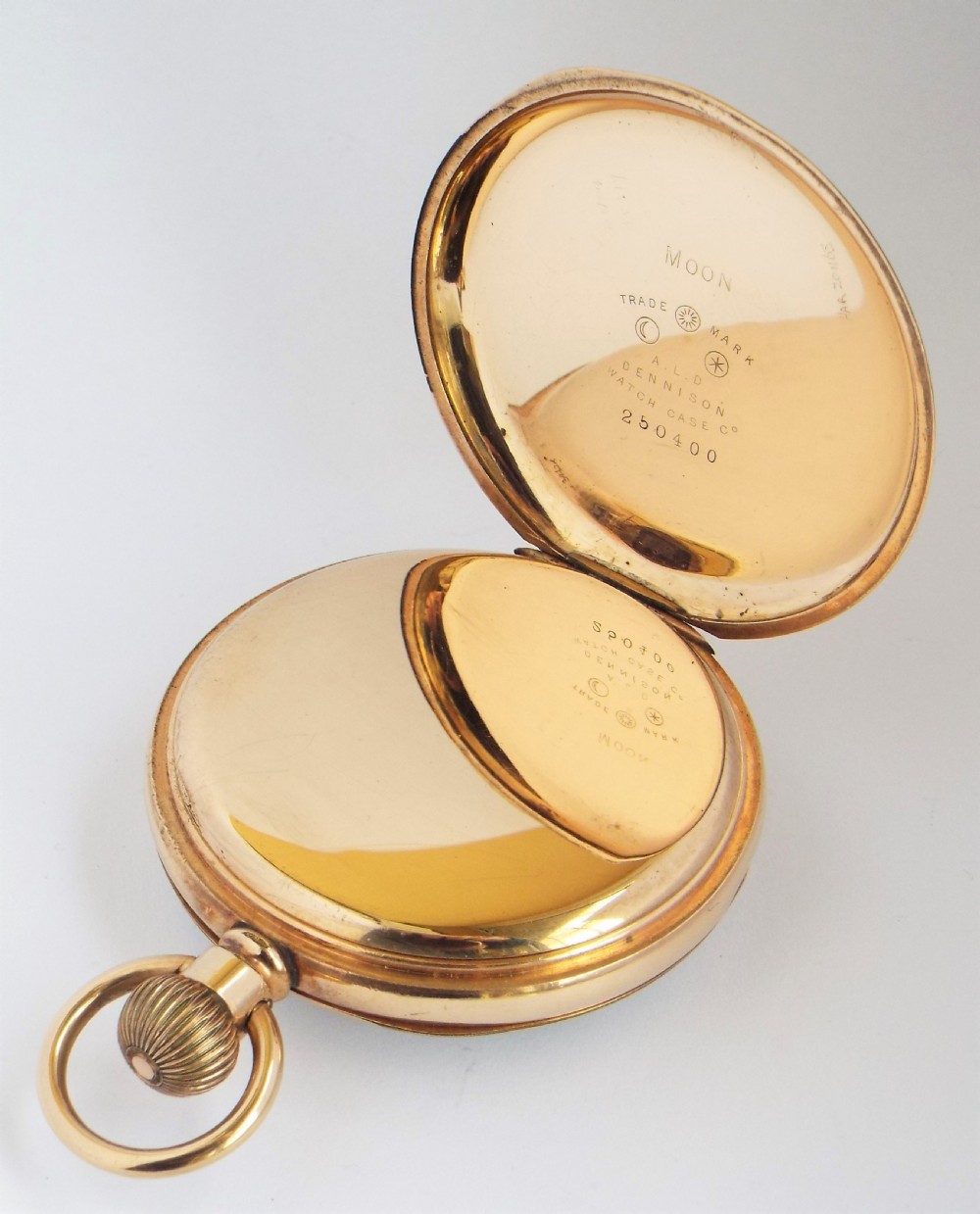 Antique 1906 Waltham pocket watch. View III