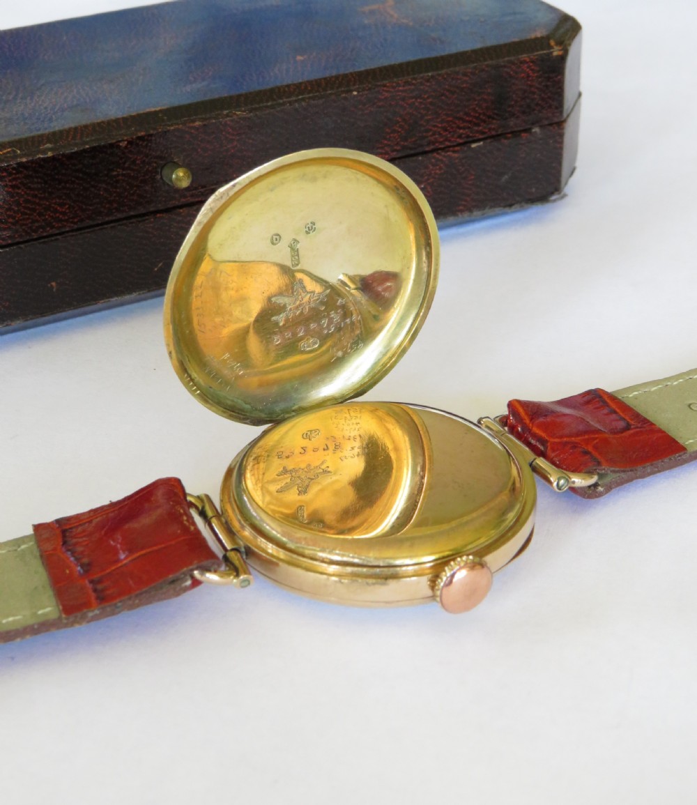 Gents antique 9ct gold Mobilia wrist watch View V
