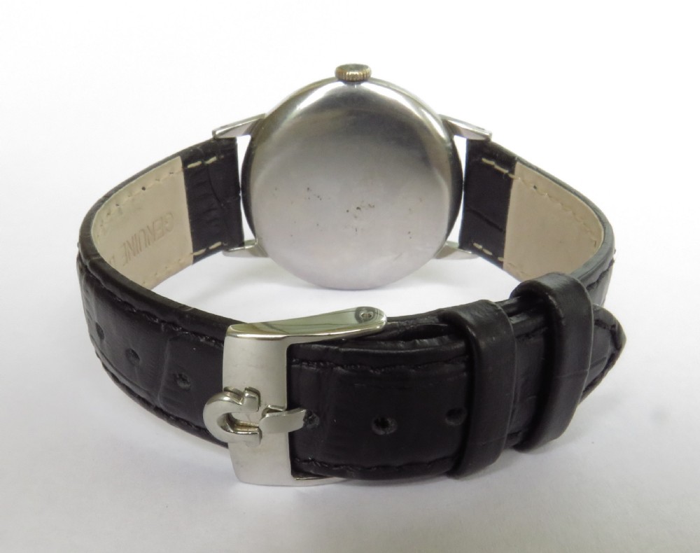 Gents WW2 Omega wrist watch View V