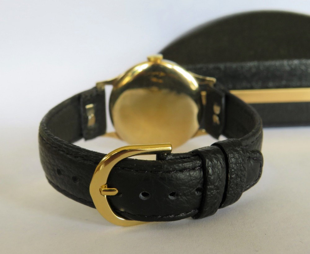 Gents 9 carat gold Accurist wrist watch, 1960 View IV