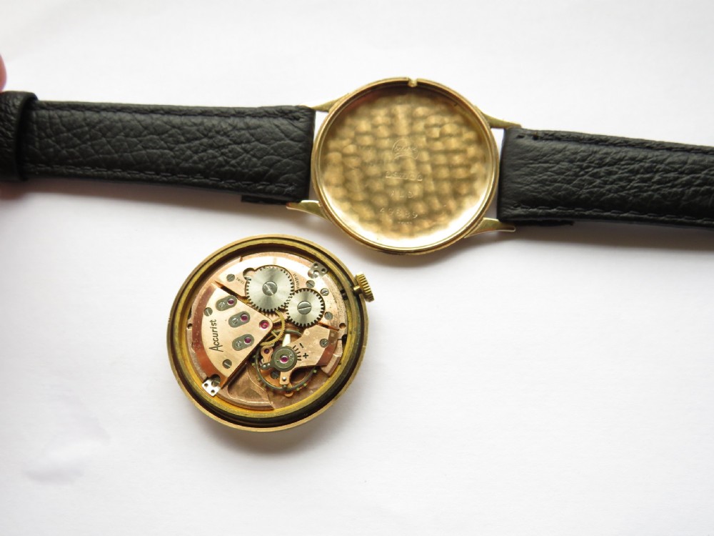 Gents 9 carat gold Accurist wrist watch, 1960 View V