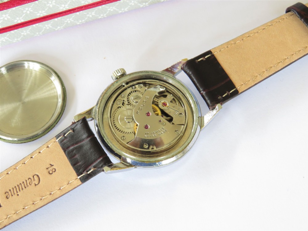 Gents 1950s boxed Felca wrist watch View V