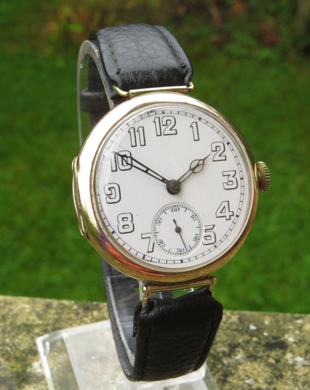 Gents antique 9ct gold Longines wrist watch, 1924 View II