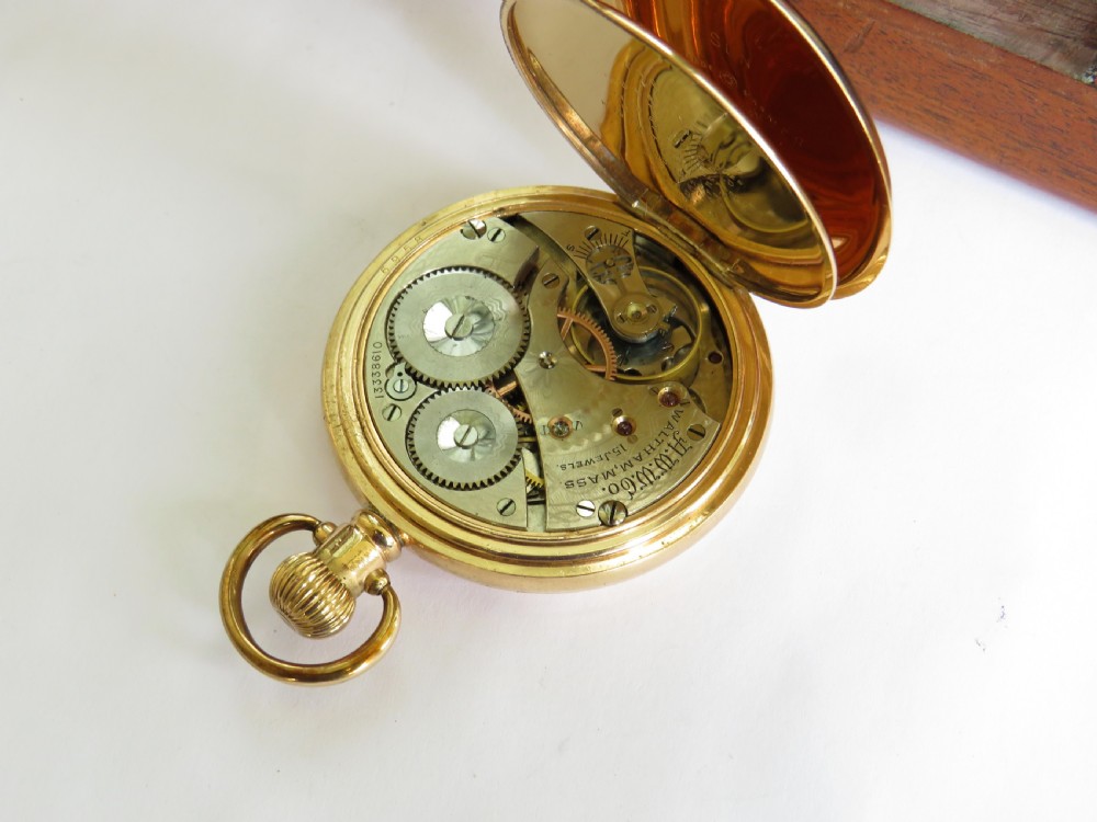 Antique 1903 Waltham full hunter pocket watch View IV