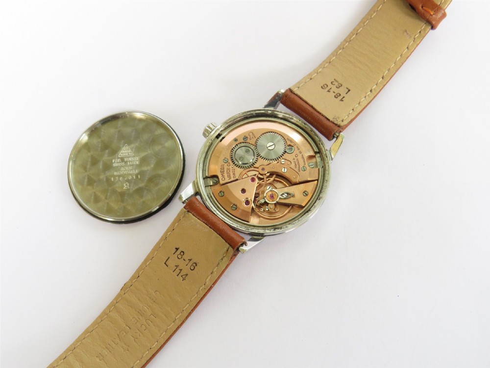 Gents 1968 Omega Geneve wrist watch View V