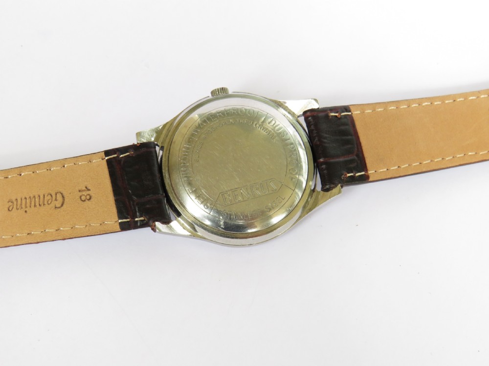 Gents 1950s Benrus wrist watch View IV