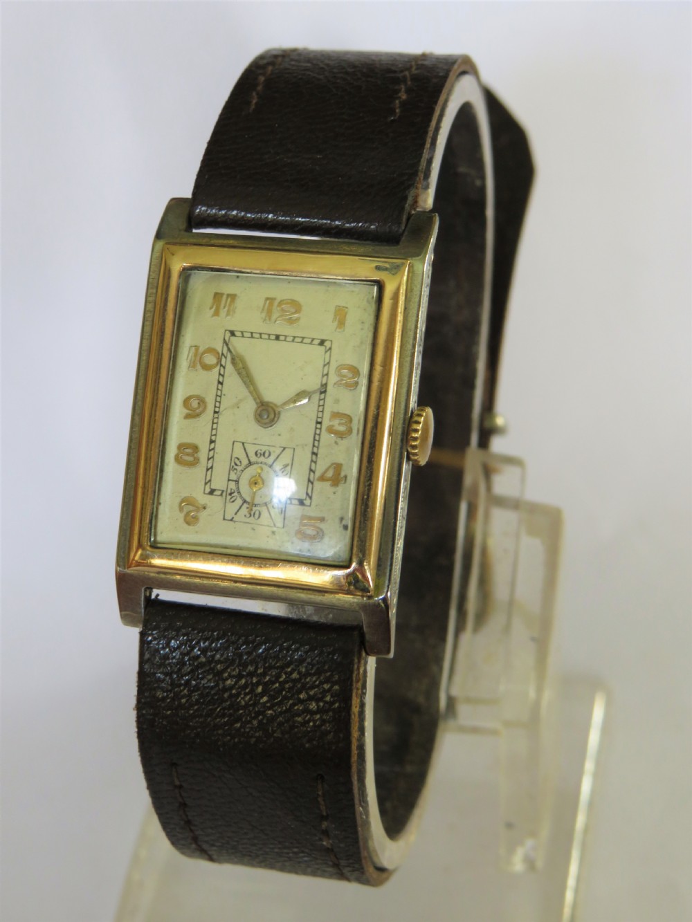 Gents 9ct gold Art Deco wrist watch, 1930
