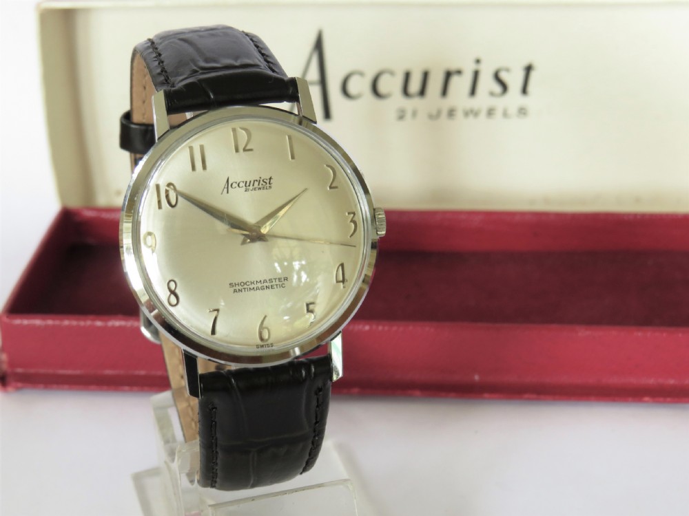 Gents boxed Accurist watch with papers, 1964 View II