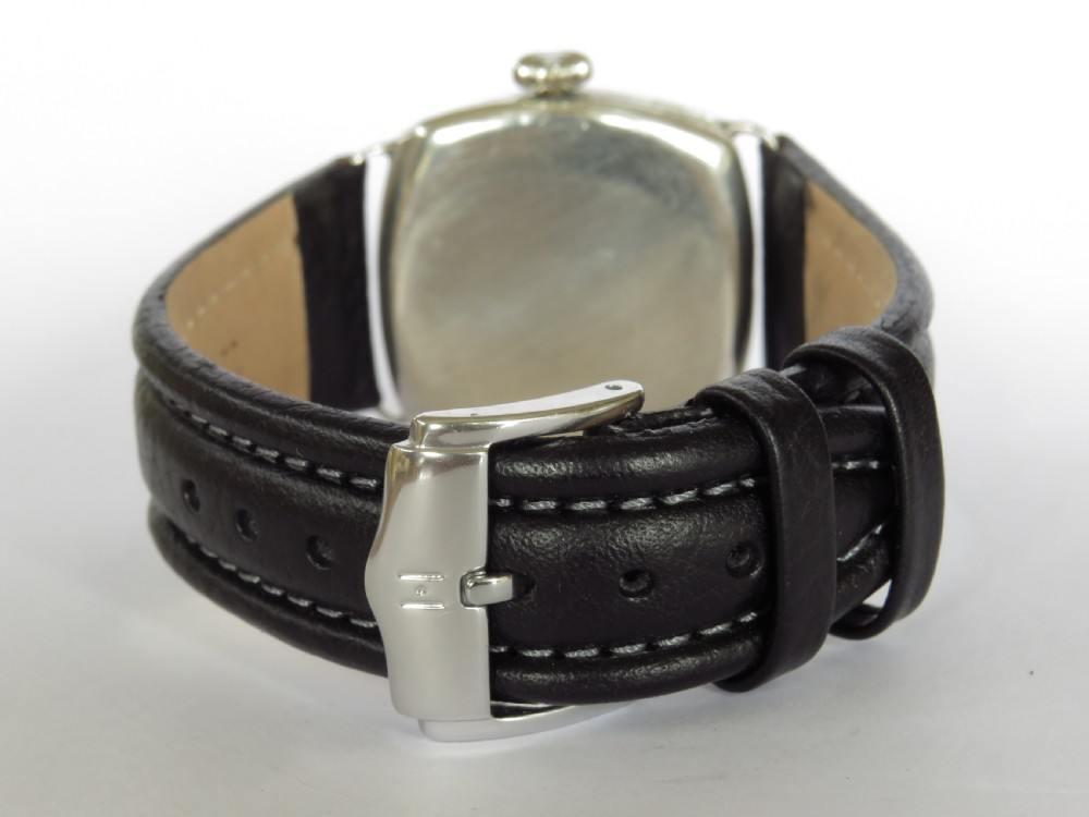 Gents 1924 Ingersoll wrist watch View IV