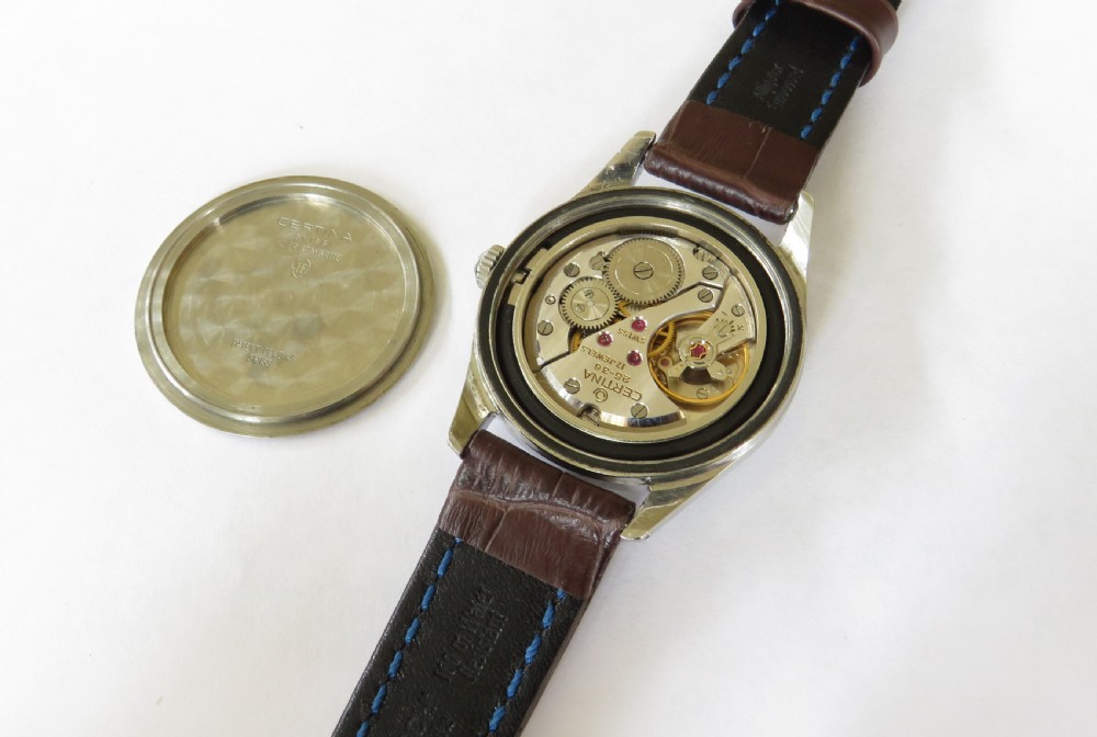 Gents Certina DS automatic wrist watch, circa 1960 View III