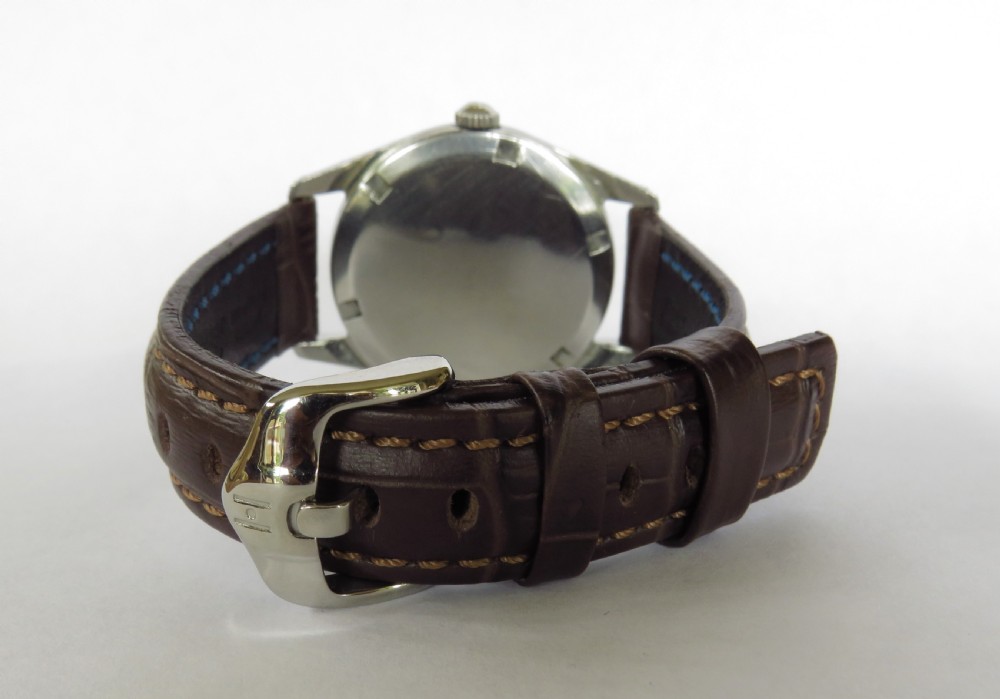 Gents Certina DS automatic wrist watch, circa 1960 View V