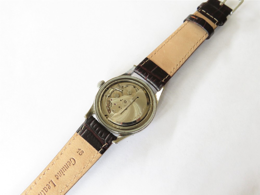Gents 1950s Mondia wrist watch with power reserve indicator View III