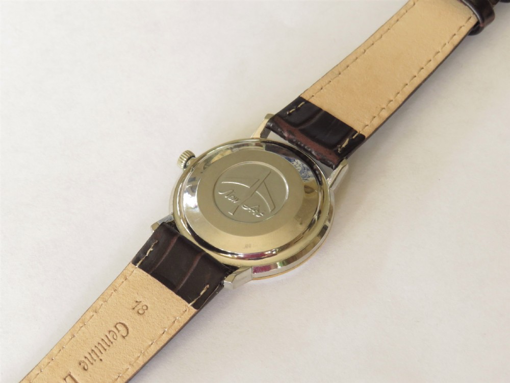Gents 1969 Certina New Art wristwatch View IV