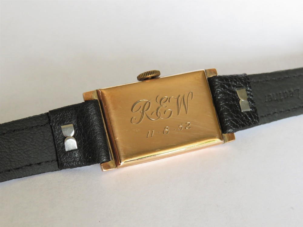 Gents 9ct gold Paramount Art Deco wrist watch View IV