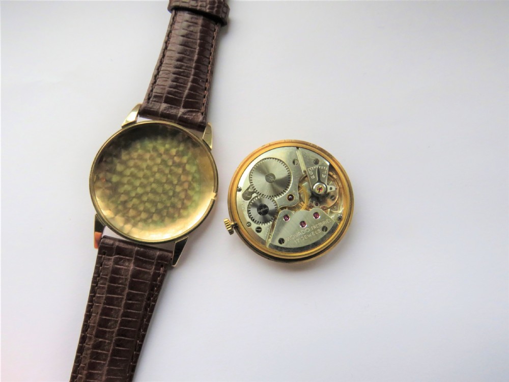 Gents 9ct gold Movado wrist watch, 1959 View V