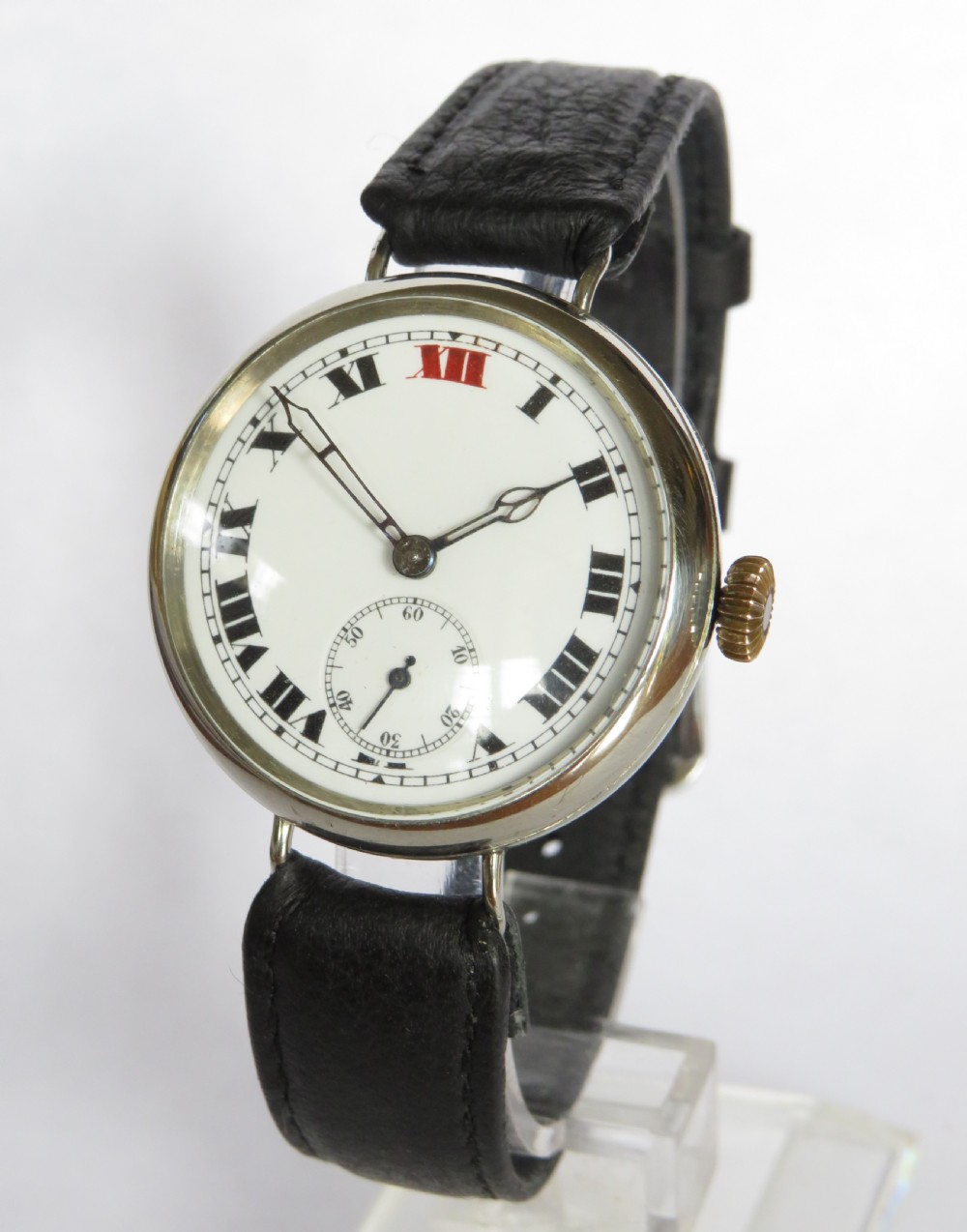 Gents 1920s trench style wrist watch