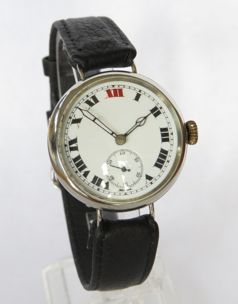 Gents 1920s trench style wrist watch View II
