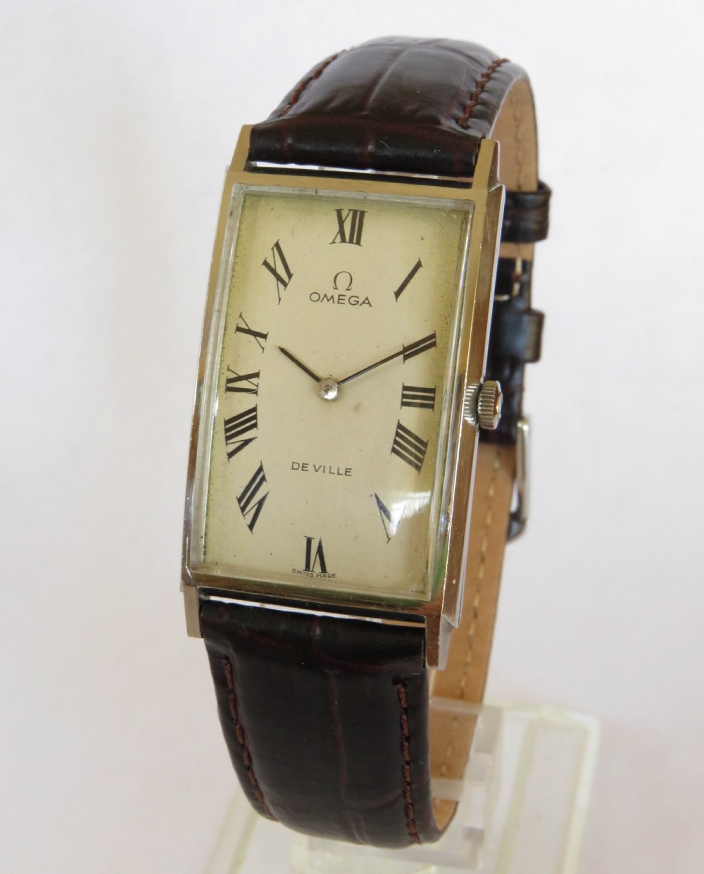Gents Omega De Ville curvex wrist watch, 1967