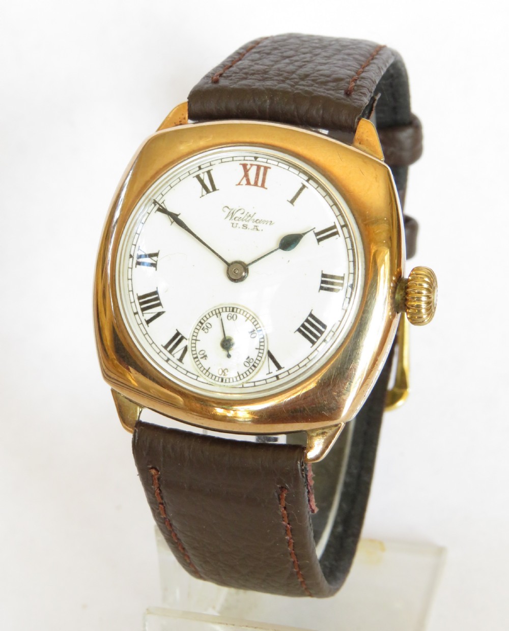 Gents 9ct rose gold Waltham wrist watch, 1934