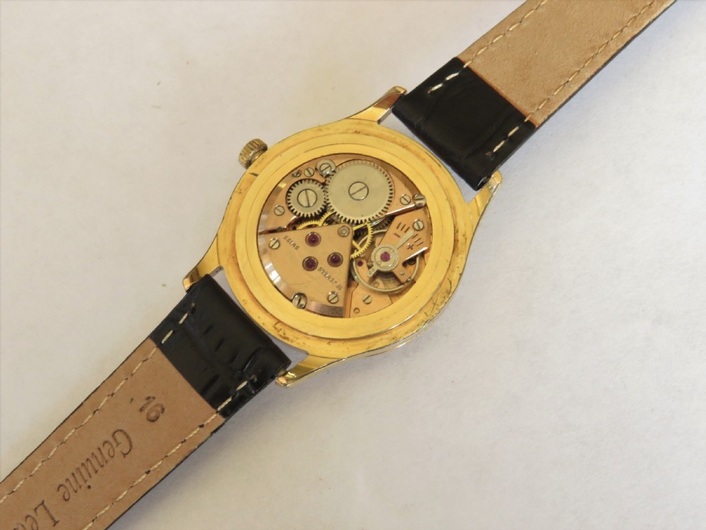 Boxed gents Majex Vitaflex wrist watch View V