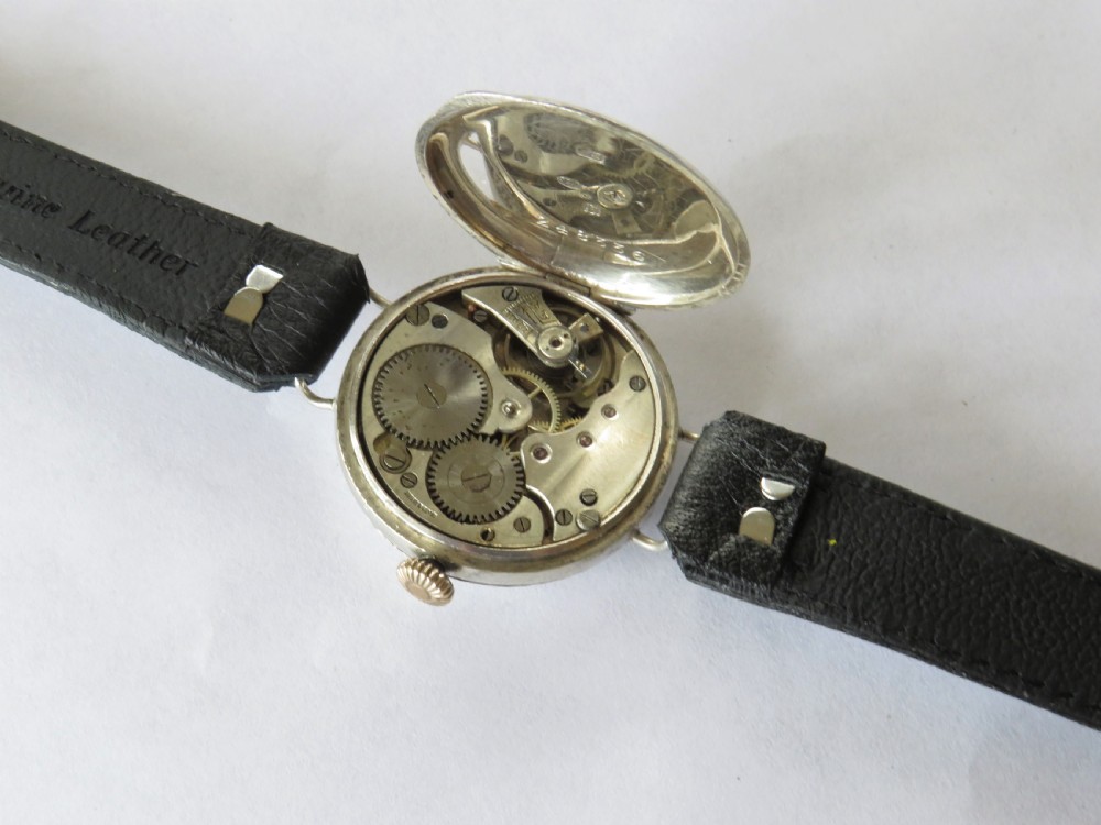 WW1 gents silver trench watch, 1917 View III