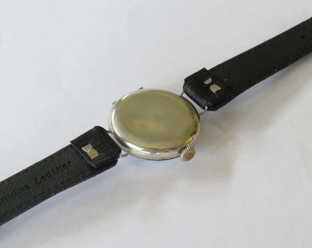 WW1 gents silver trench watch, 1917 View IV