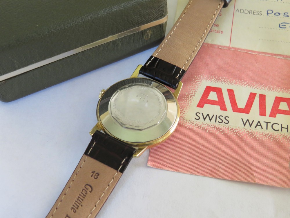 Gents 1960s Avia De Luxe wrist watch, box & papers View V