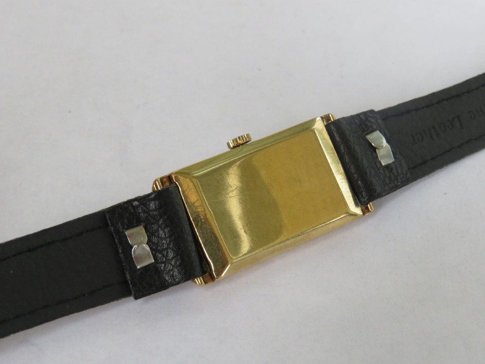 Mid-size 9ct gold Waltham wrist watch, 1934 View IV